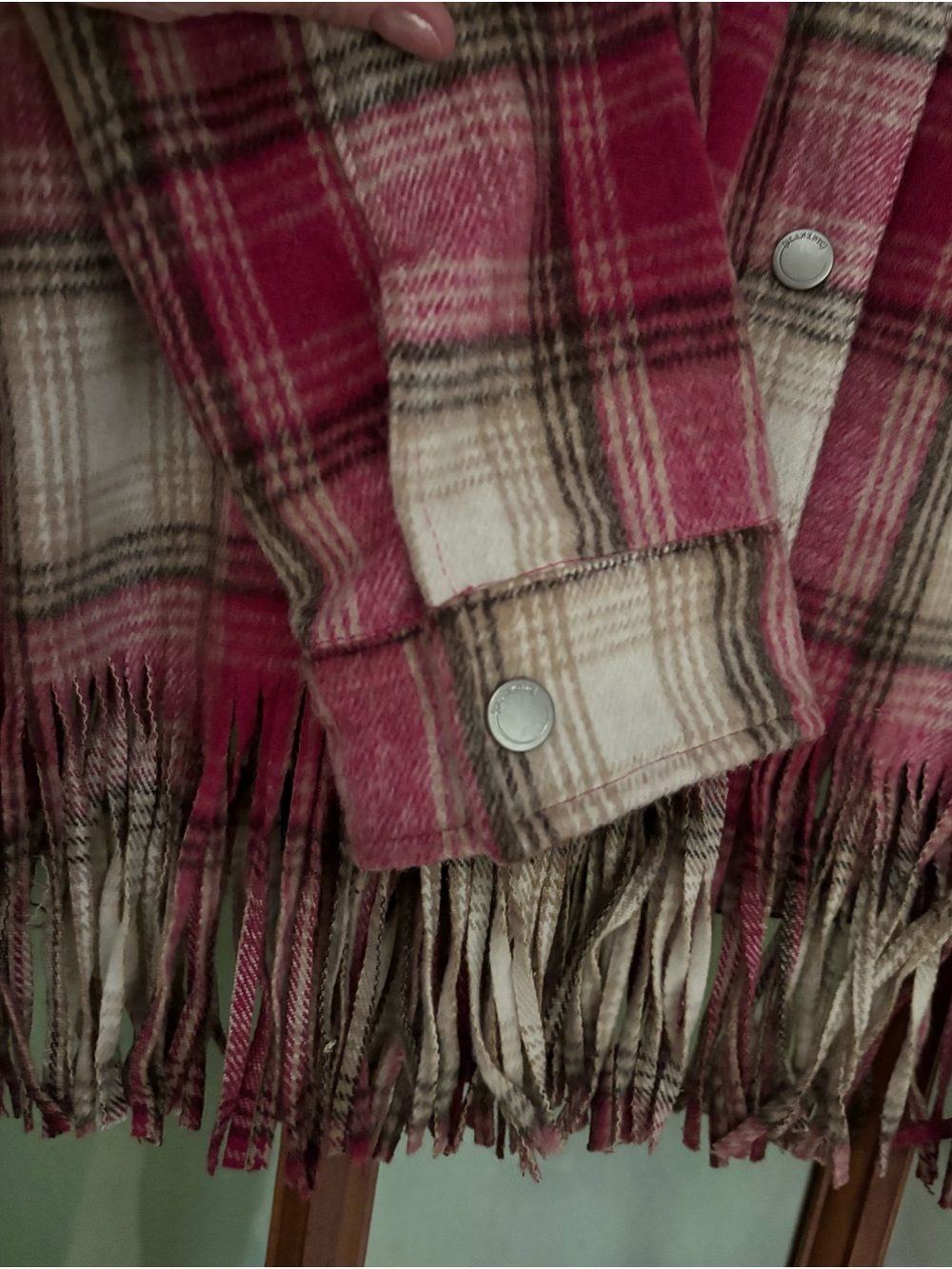 New! BLANK NYC Woodstock Pink Plaid Fringe Detail Shacket Sz Small - Picture 8 of 14